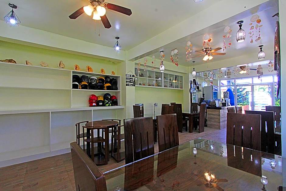 Foxtail Siargao Island Guesthouse