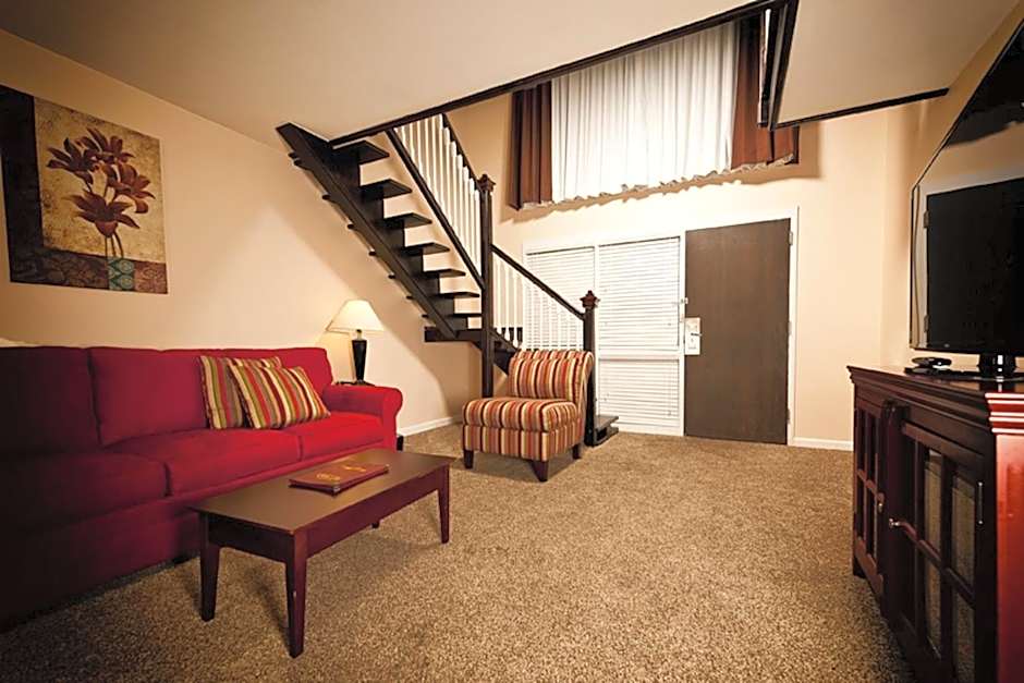 Grand Texan Hotel And Convention Center