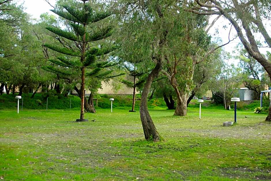 Acclaim Rose Gardens Beachside Holiday Park