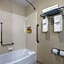 Best Western Plus Altoona Inn