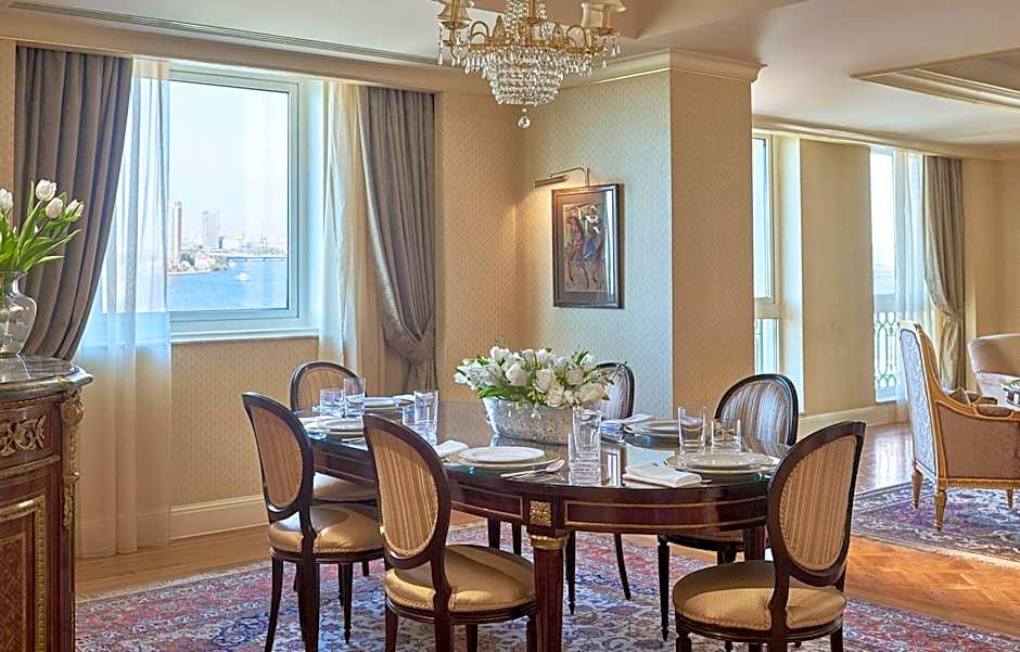 Four Seasons Hotel Cairo At The First Residence