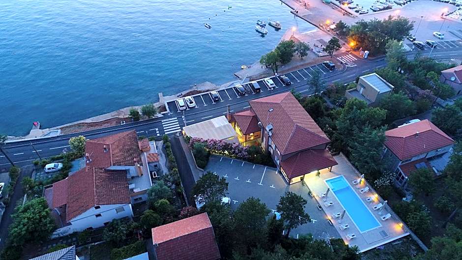Pension Riviera-Šilo