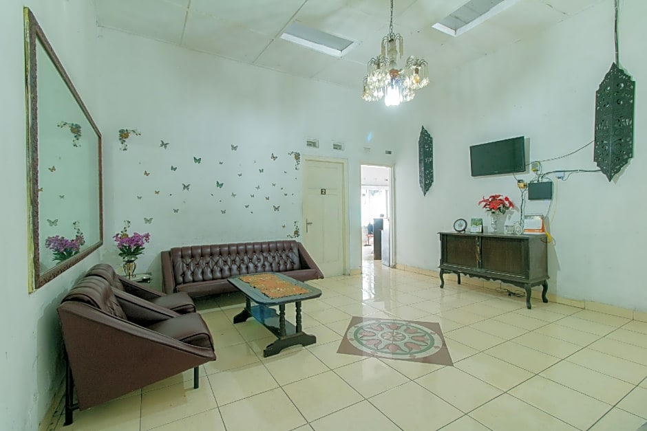 SPOT ON  1707 Hotel Mustika Widyasari