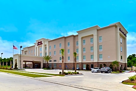 Hampton Inn & Suites Harvey