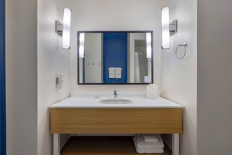 Spark by Hilton Nacogdoches