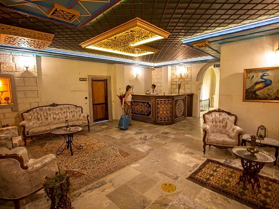 Acer Cave Hotel
