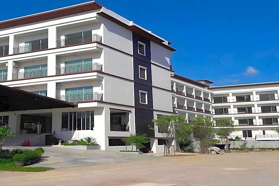 Southgate Residence Hotel