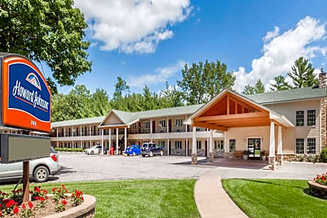 Howard Johnson by Wyndham Traverse City