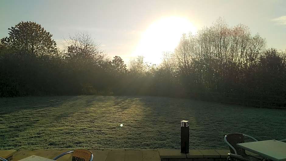 Best Western Plus Pastures Hotel