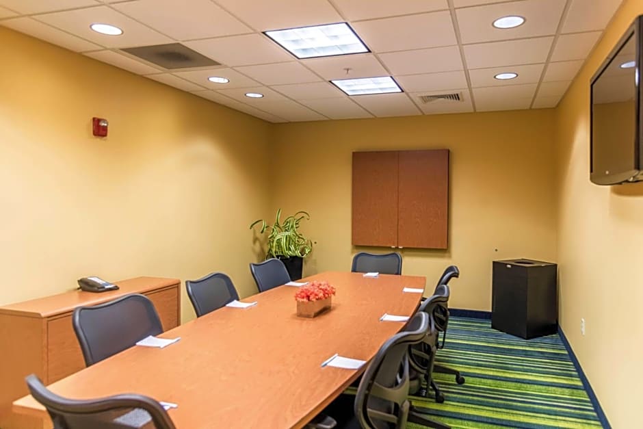 Fairfield Inn and Suites by Marriott Muskegon Norton Shores