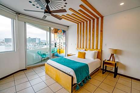 Queen Room with Balcony