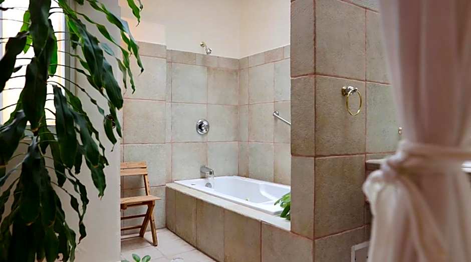 Hotel Hacienda Los Laureles