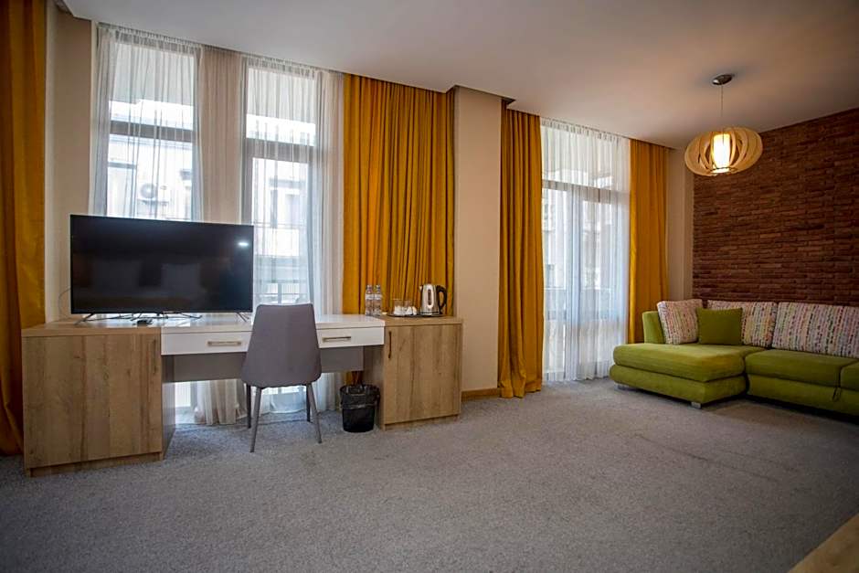 Hotel London