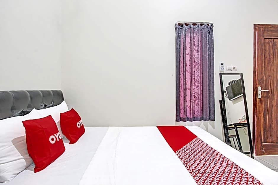 OYO Life 92184 Mr Brown Homestay