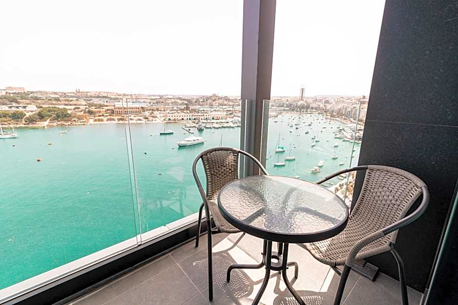 The Londoner Hotel Sliema