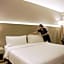 Hotel Holiday Inn Express Bogota By IHG