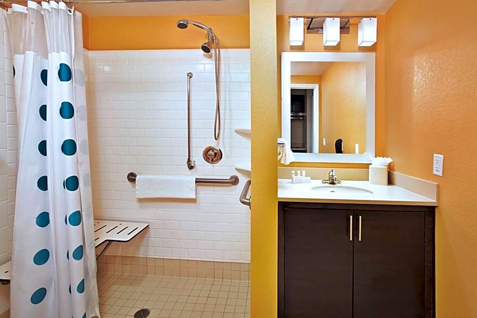 TownePlace Suites by Marriott Republic Airport Long Island/Farmingdale