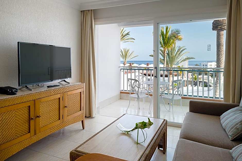 Plus Fariones Apartamentos