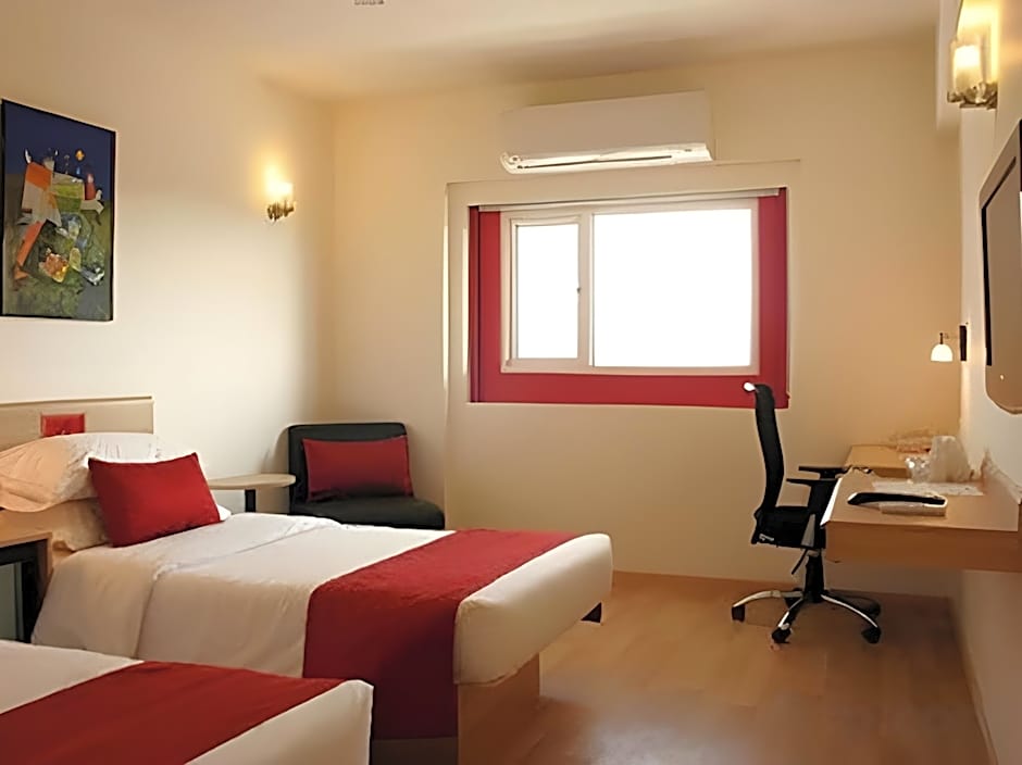 Lemon Tree Hotel East Delhi Mall