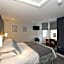 Nanhoron Arms Hotel