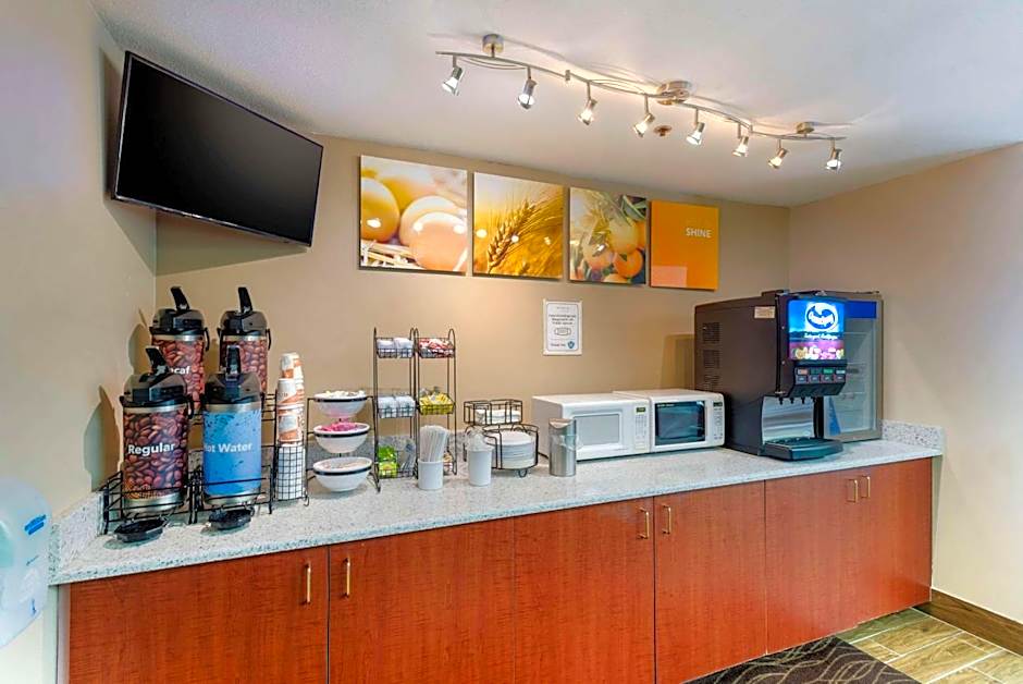 Comfort Inn & Suites Wilkes-Barre