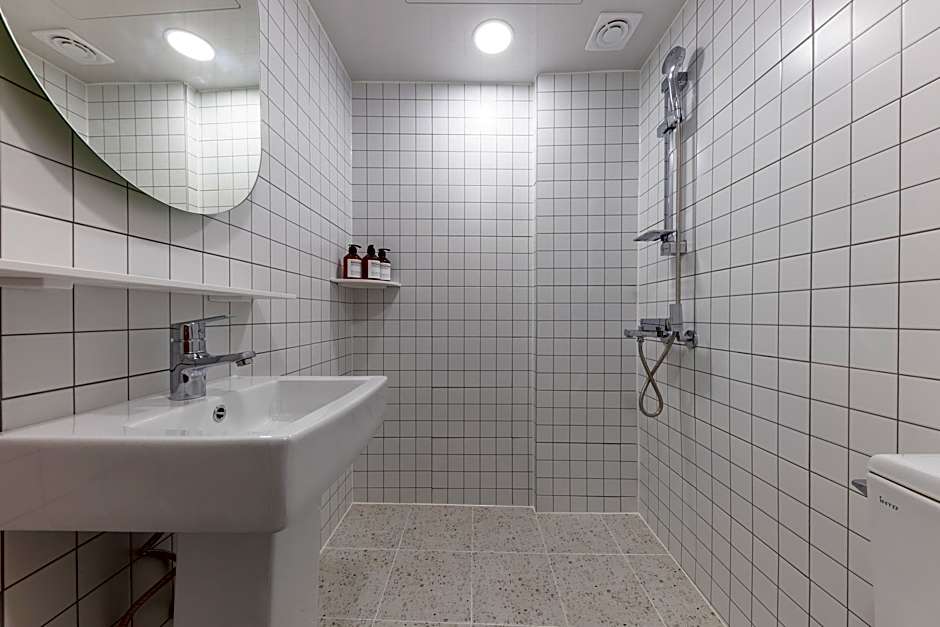 Knockin Hotel Daejeon by Aank