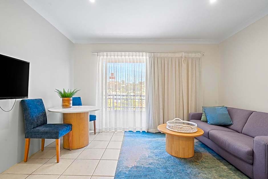 Terrigal Sails Serviced Apartments