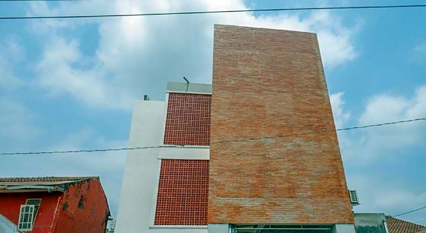 RedDoorz near RSUD Margono Purwokerto 3