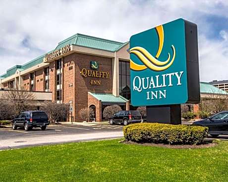Quality Inn Schaumburg - Chicago Near The Mall