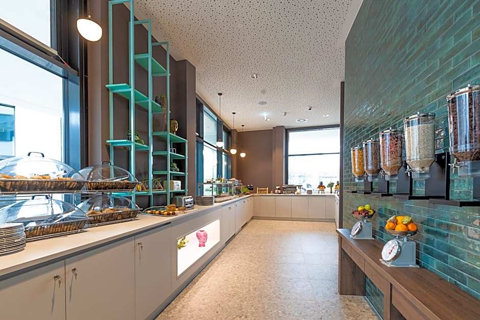 Holiday Inn - the niu, Wave Karlsruhe Oststadt By IHG