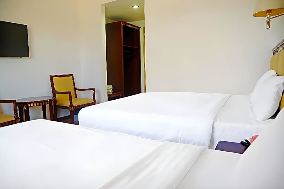Borneo Suites Hotel
