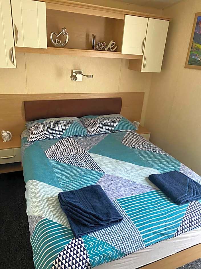 Luxury Holiday Home Happiness at Tattershall lake#