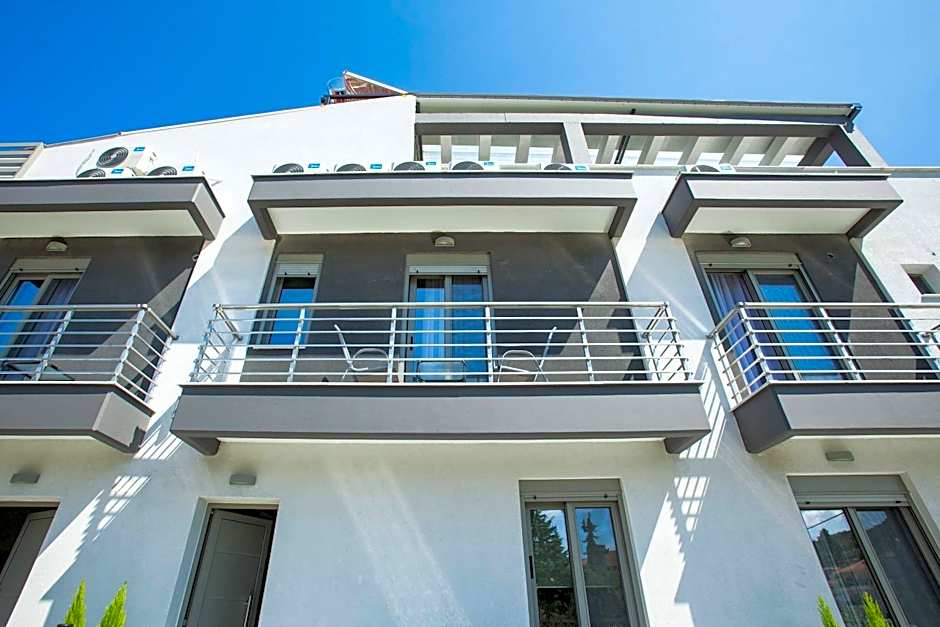 Nymphes Deluxe Accommodation Pefkochori