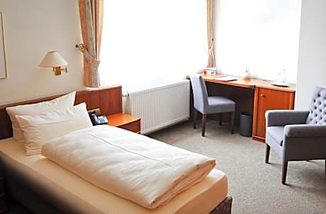 Superior Single Room