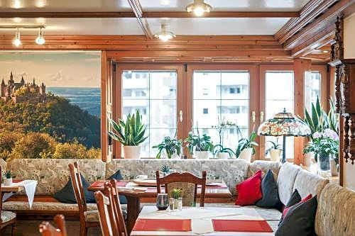 Hotel Garni in der Breite