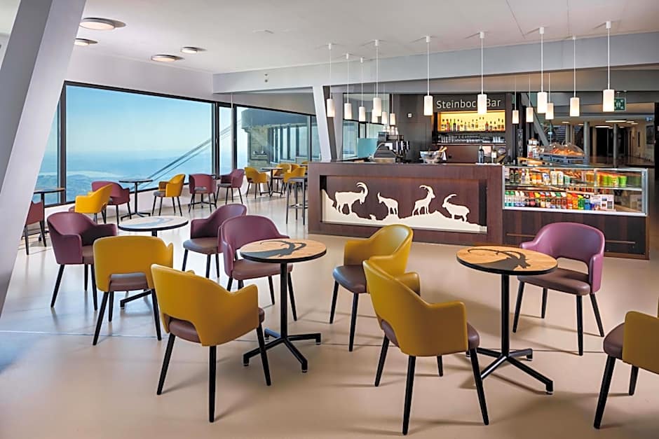 Hotel Pilatus-Kulm