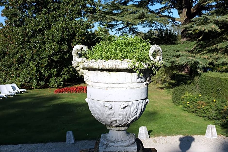 Chateau de Beaulieu et Magnolia Spa, The Originals Relais (Relais du Silence)