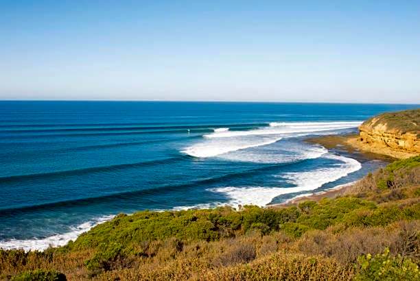 Cowrie House Ocean Views 500m to Beach