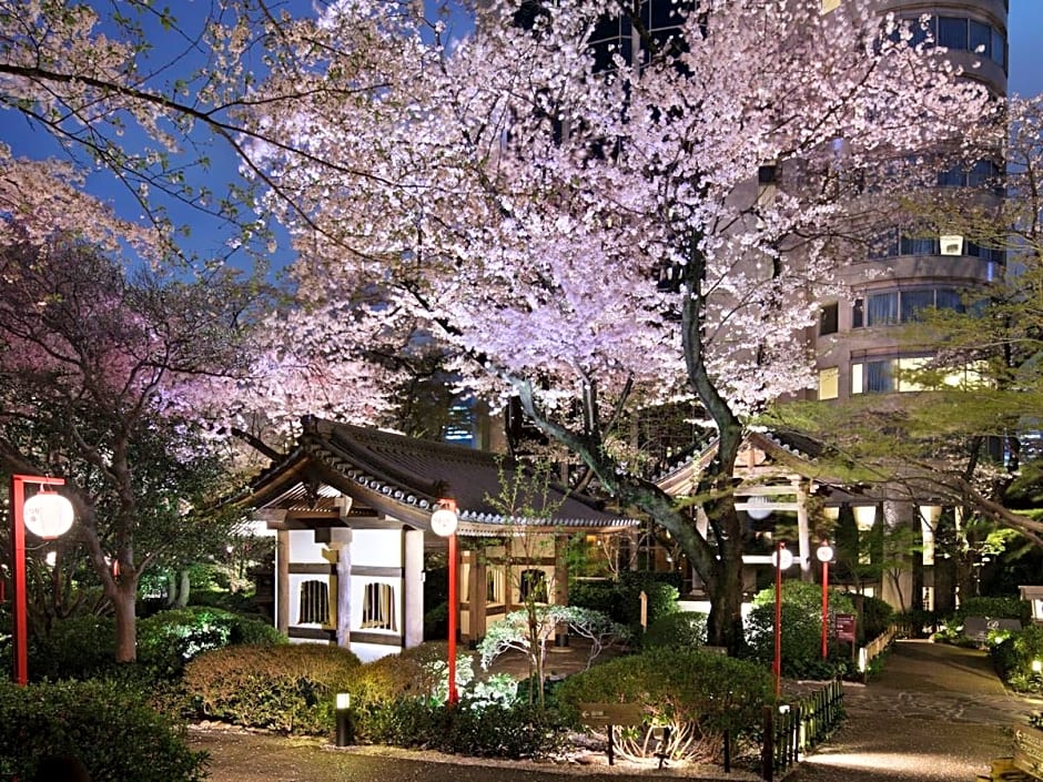 Takanawa Hanakohro at Grand Prince Hotel Takanawa