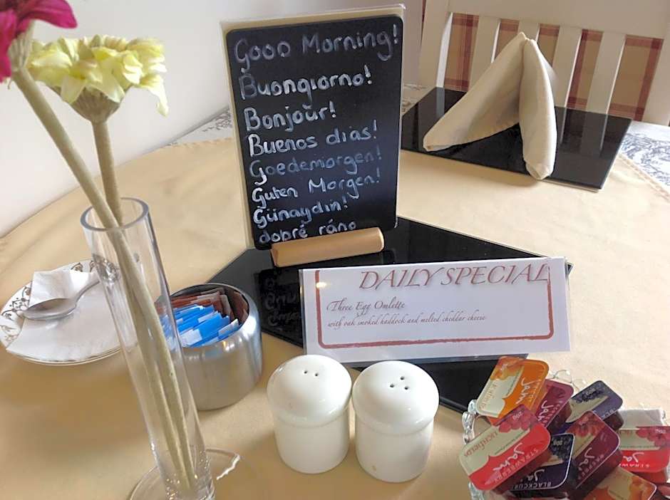 Dunroamin Bed and Breakfast