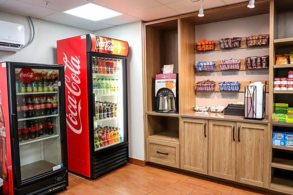 Candlewood Suites Richmond Airport Hotel By IHG