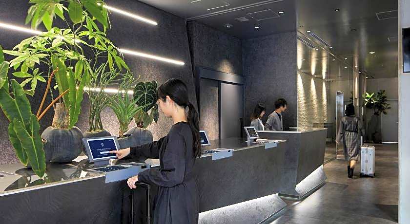 sequence SUIDOBASHI/ TOKYO