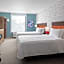 Home2 Suites by Hilton Des Moines at Drake University
