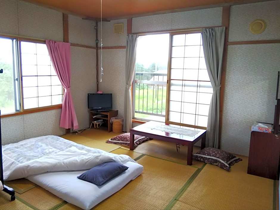 Minshuku Kaikazari Kunnui