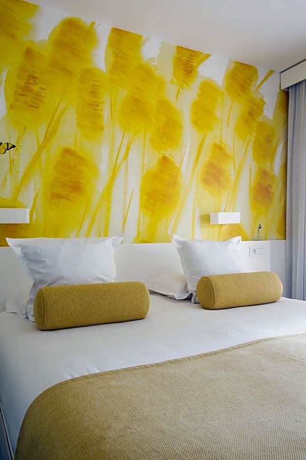 Hotel Restaurant La Vague de Saint Paul & Spa