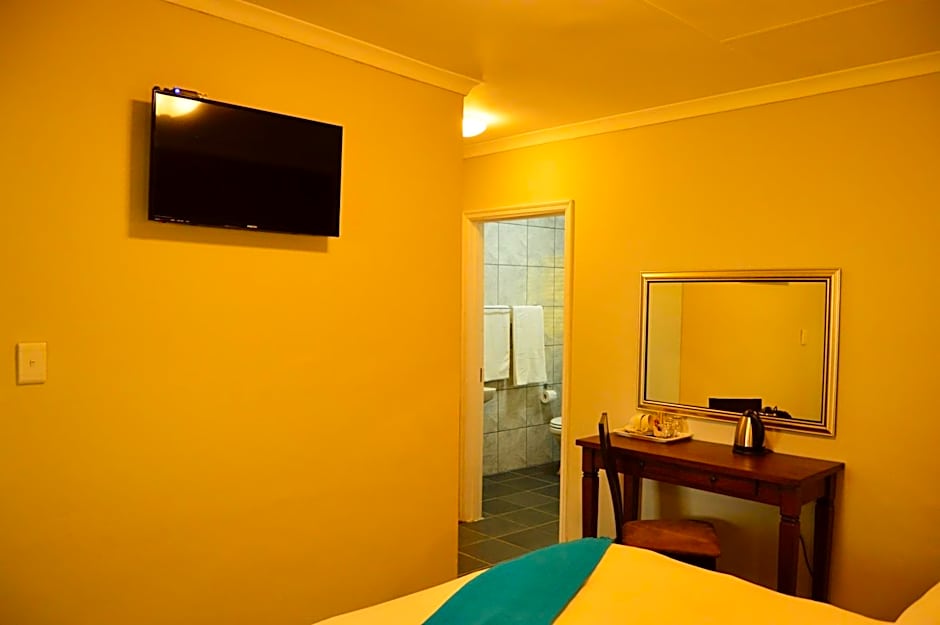 Crystal Rose Lodge & Spa