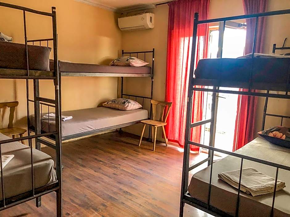 Hostel Anton