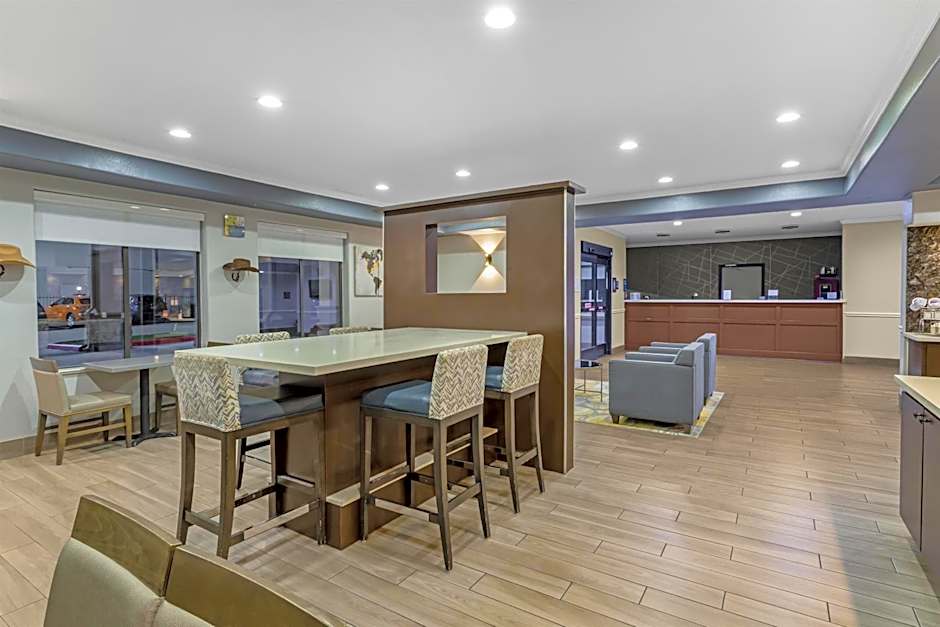 Best Western Plus North Houston Inn & Suites