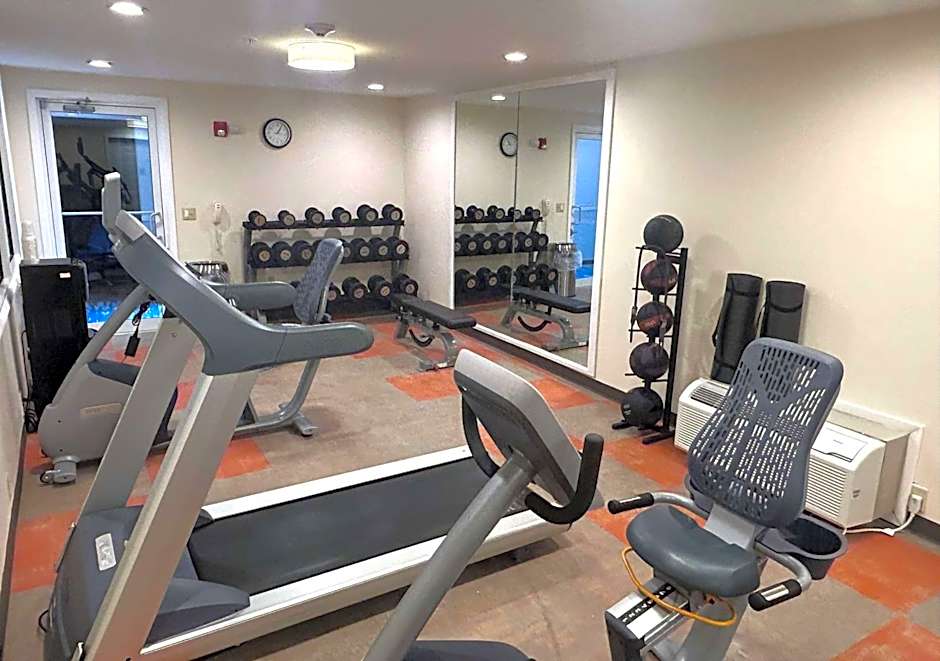 Best Western Erie Inn & Suites