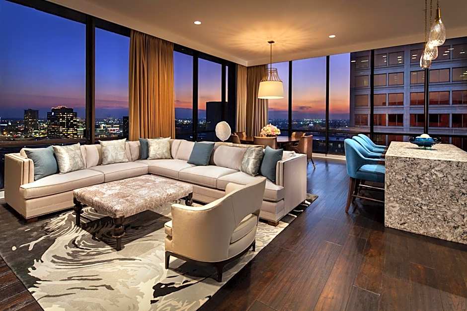 The Westin Oaks Houston At The Galleria